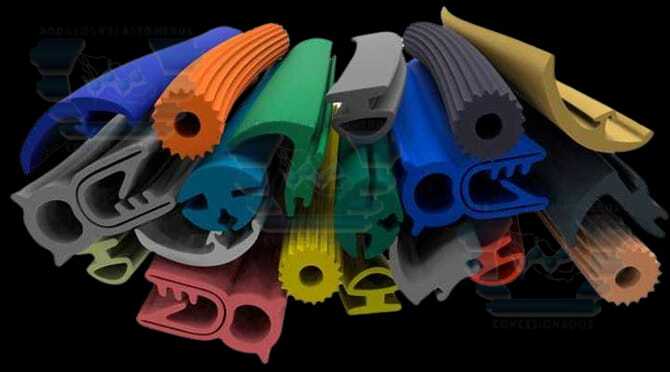 Custom machined flanges and pipe fittings with threaded connections, showing various sizes and pressure ratings for industrial piping systems